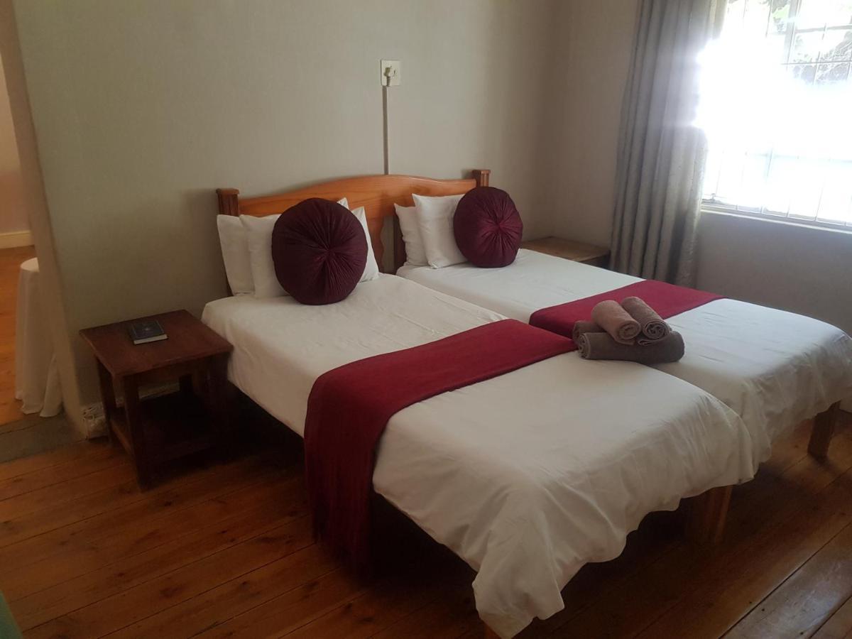 Karoo Manor Guesthouse And Restaurant Richmond  Eksteriør bilde