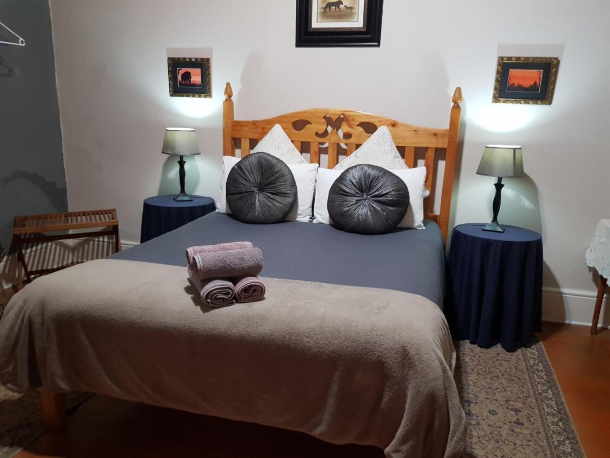 Karoo Manor Guesthouse And Restaurant Richmond  Eksteriør bilde